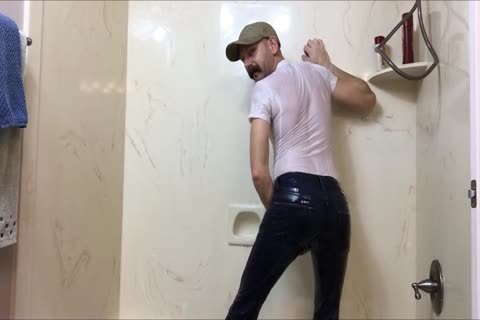 Had A Great guy On Here Send Me All The Gear And Wanted To watch Me receive palatable In It.  I Had pleasure Making This And Hope u have a pleasure It.