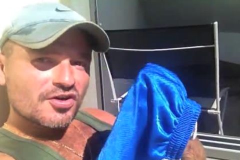 TIERY B. // PHOTO-PORNO-GRAPHER - Copyright / sleazy And Verbal