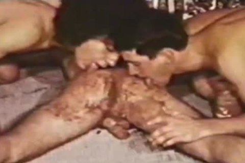 homosexual Peepshow Loops 234 70's And 80's - Scene three