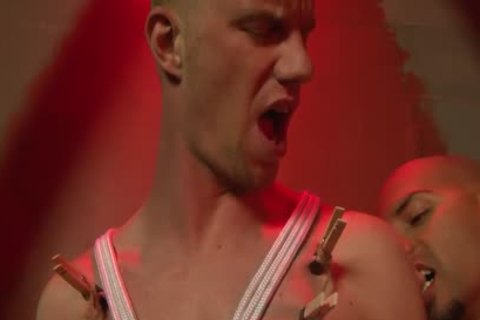 coarse bare Real - Scene 1