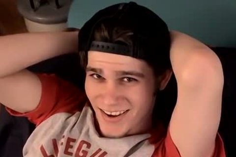 JT Has A Smooth Body And A lusty wazoo