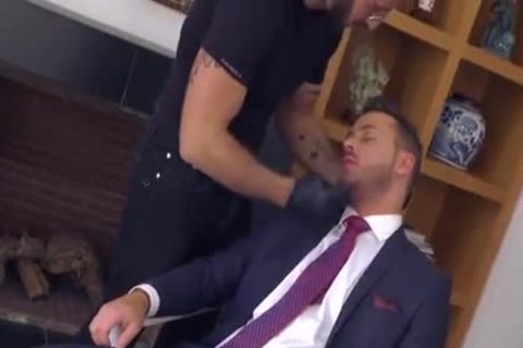 Burglar Shaves And nails Logan