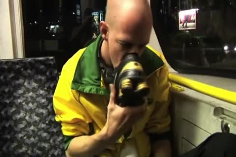 Mamada Completa En Transporte Publico