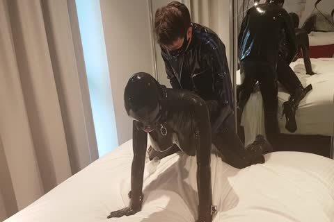 fucking A lascivious Rubber Doll