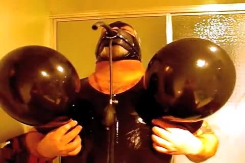 #GAGBEAR - moist Rubber Kink