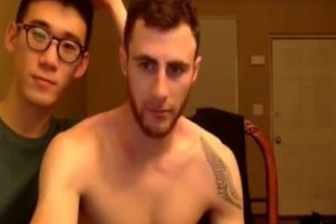 黑框小鲜肉和他的大鸡巴白人男友精品q3301928066