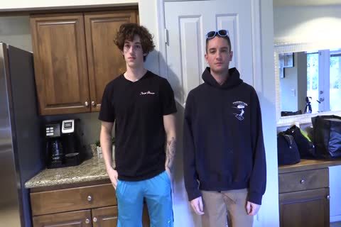 Midwest College Frat weenie pounds homosexual man