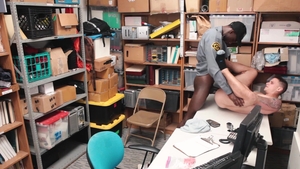 YoungPerps: European Drake Magnum really likes good fuck