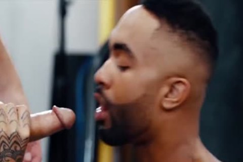 Darksome Gymrat Deepthroats Some Pumped Up Large White dong