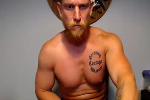Blond muscular dude Masturbates In Live