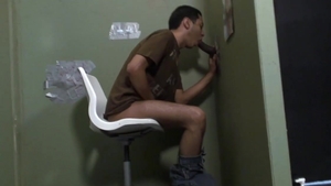 GloryholeAndHandjobs: Gay Hot Boi loves Nicolas