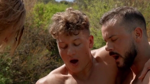 GodsOfMen.com - Muscled Sir Peter have uncut cock