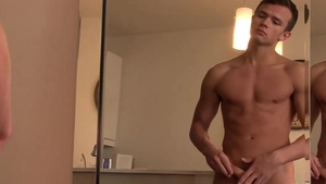 AmericanMuscleHunks: Logan Cross is really muscle gymnast