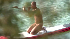 A CHINESE MUSCLE BEAR PLAYING SUP nude