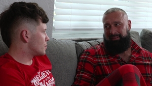 Family Dick: Cold Snap, Burning Twink-Daddy Romance