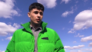 Czech Hunter: A Helping Hand Turns Into Wild Sex