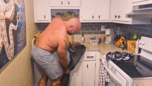 AmateurGayPOV: A Hunky Stud to Handle All Your Messes